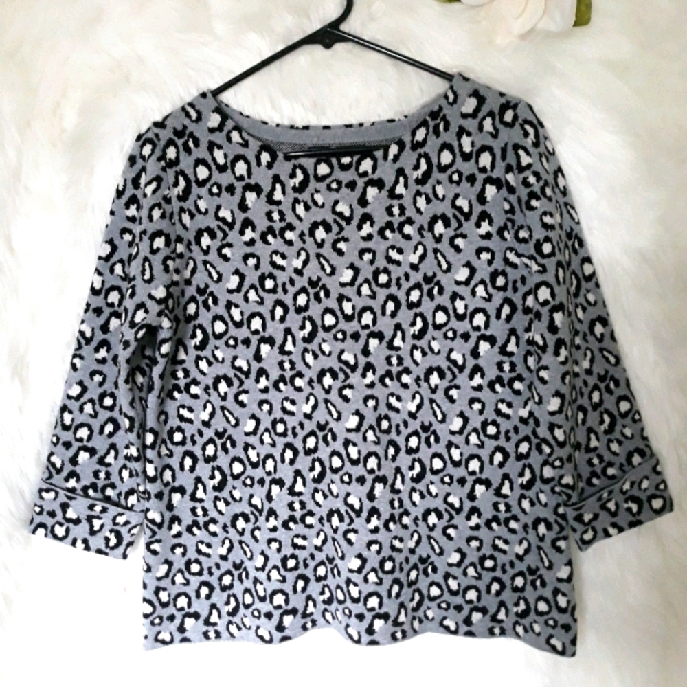 Tahari animal print sweater
